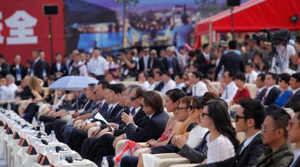 “土豪詩”走紅 網友作詩諷明星(圖片)