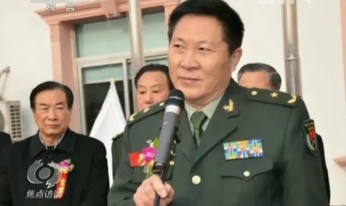 假冒“少將” 行騙15年 稱交20萬(wàn)可上軍校被曝光