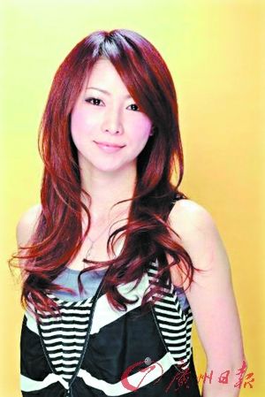 大媽秀腹肌驚呆網友 娛樂圈不老女神大盤點/圖