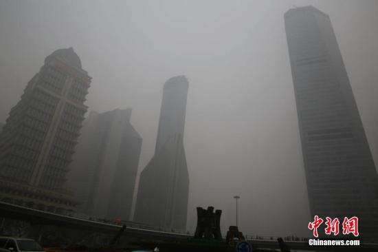 中國多地陷持續“霾伏” 8日將逐步減弱消散