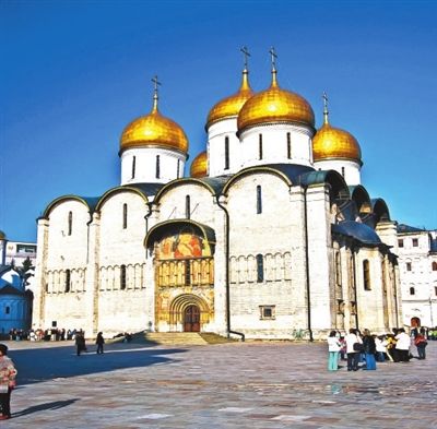 北京門頭溝區政府新辦公樓酷似“克里姆林宮”(圖)