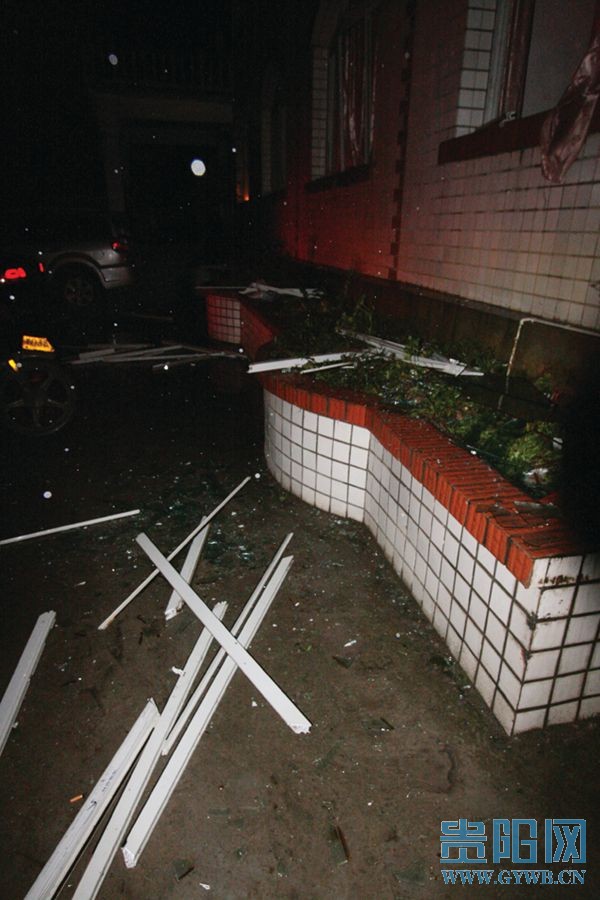 遵義縣一煙花廠發(fā)生事故 車間爆炸被毀2人死亡