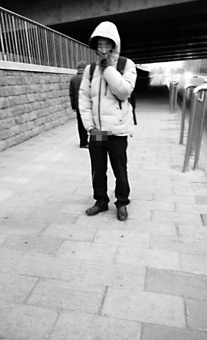 女子地鐵外屢遇露陰癖男子：我是醫生 只覺得惡心(圖)