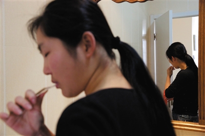 山西女孩赴韓國整容 12項(xiàng)手術(shù)無一項(xiàng)成功