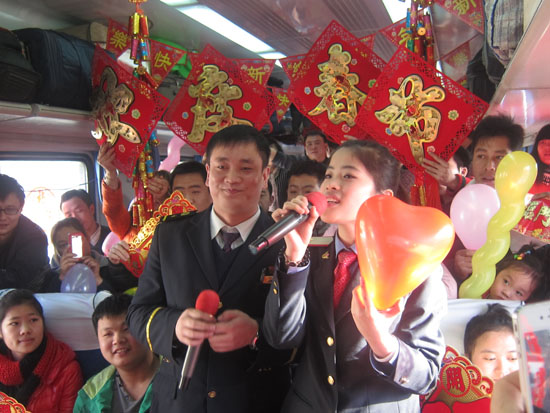 溫馨列車迎春運