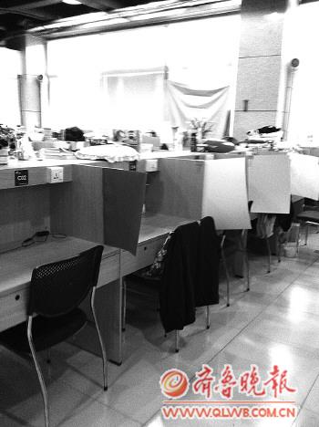 大學自習室包月360元 學生稱生意火有錢買不到?