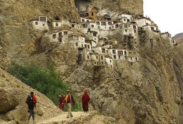 末日的最后狂歡 盤點最刺激10處懸崖景觀(圖)