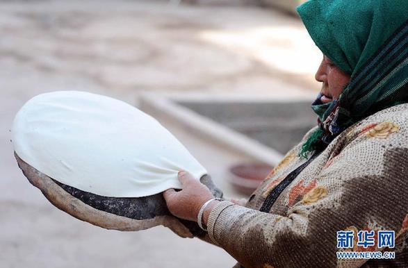 揭秘新疆著名“非遺”美食“恰皮塔”！