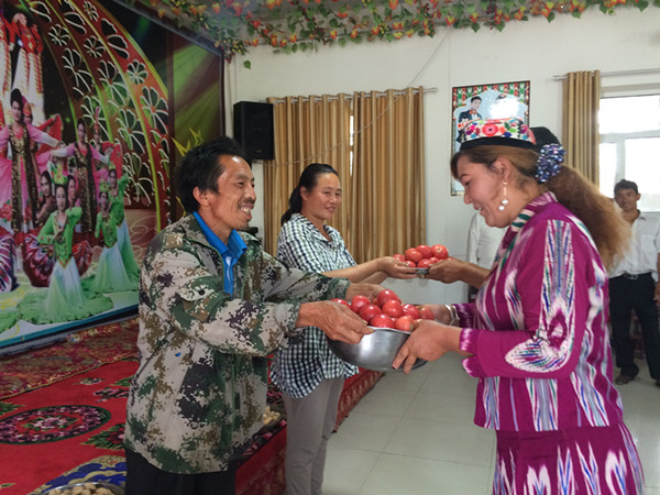 粽情深深 融情基層