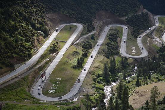 交通運(yùn)輸部部長(zhǎng)楊傳堂談西藏交通規(guī)劃