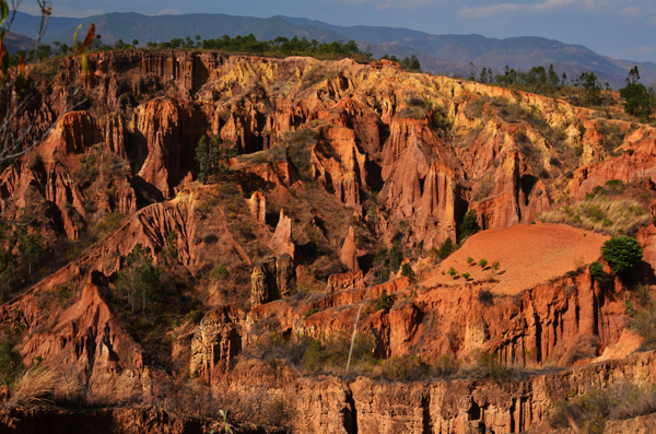 夢幻的南澗土林