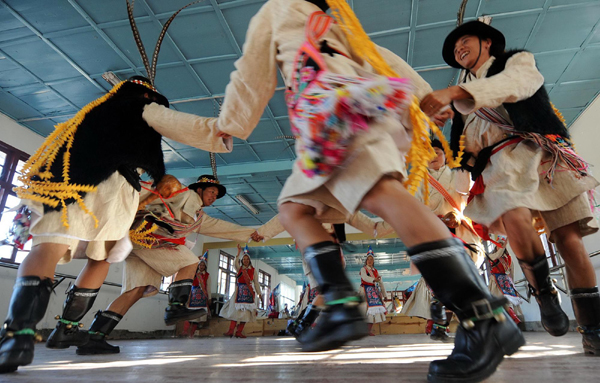 云南迪慶藏區非物質文化遺產得到良好保護和傳承