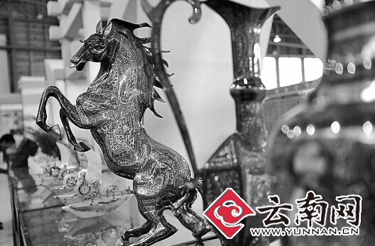 重投資貿(mào)易 云南臨滄邊交會(huì)首日引資188億元