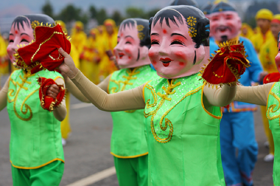 昆明舞龍過端午