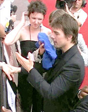 Prank against Tom Cruise leads to arrests 