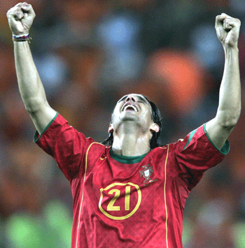 Portugal storm into first major final