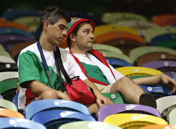 Swedes beat Bulgaria 5-0