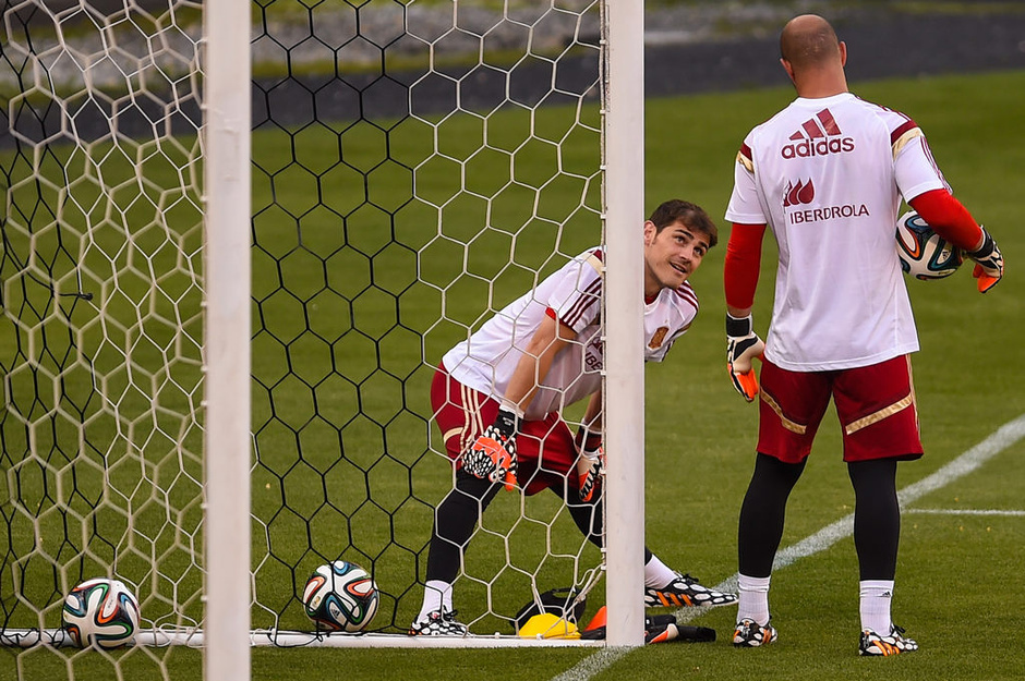 西班牙訓練拉莫斯玩倒鉤 眾將苦練彈跳力