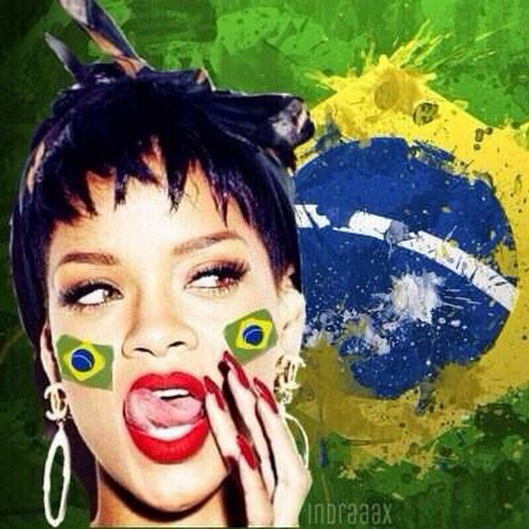 蕾哈娜為世界杯狂野 性感寫真力挺巴西隊