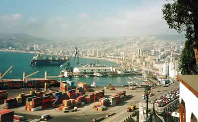 瓦爾帕萊索：向天上凹陷的城市