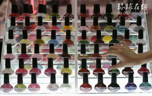 日本：金箔敷面靚容顏