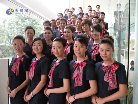 夏季達沃斯禮儀、翻譯志愿者招募啟動