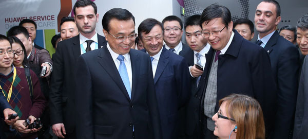 李克強參觀華為羅馬尼亞公司