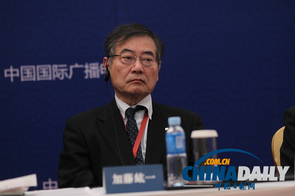 日中友好協(xié)會會長加藤纮一發(fā)言