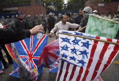 伊朗反對派平靜表抗議 內(nèi)賈德或下月宣誓就職