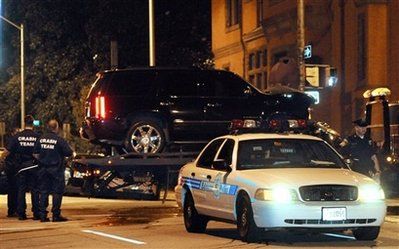 菲爾普斯發生夜間車禍 新車被撞毀本人僥幸未受傷