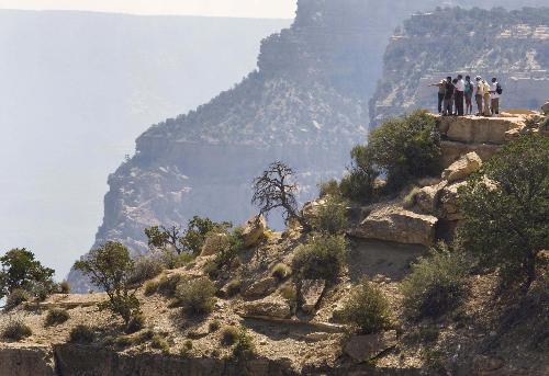 奧巴馬忙里偷閑領(lǐng)略西部風(fēng)光 釣魚技術(shù)差空手而歸