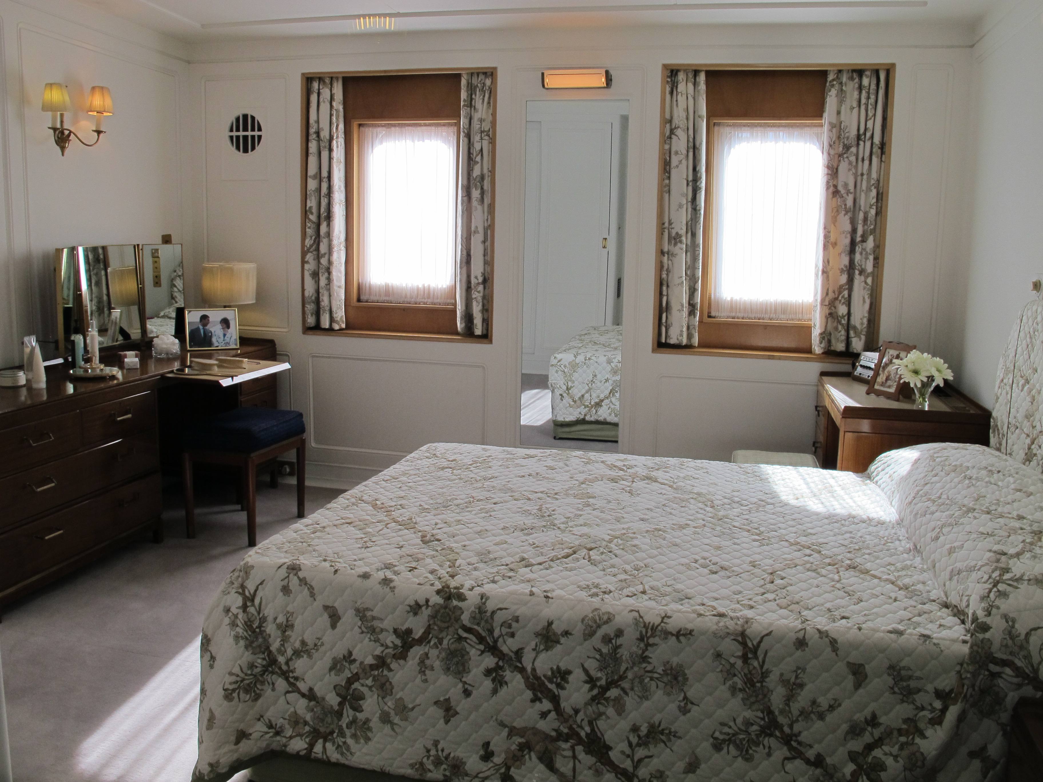 獨家：戴安娜蜜月地實拍 威廉凱特蜜月地點大猜想