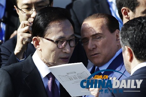 小布什圖書館落成五總統聚首 其母不愿次子當總統