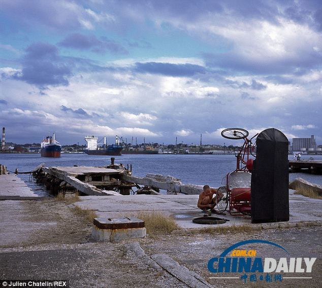俄羅斯間諜軍艦意外停靠古巴游輪碼頭