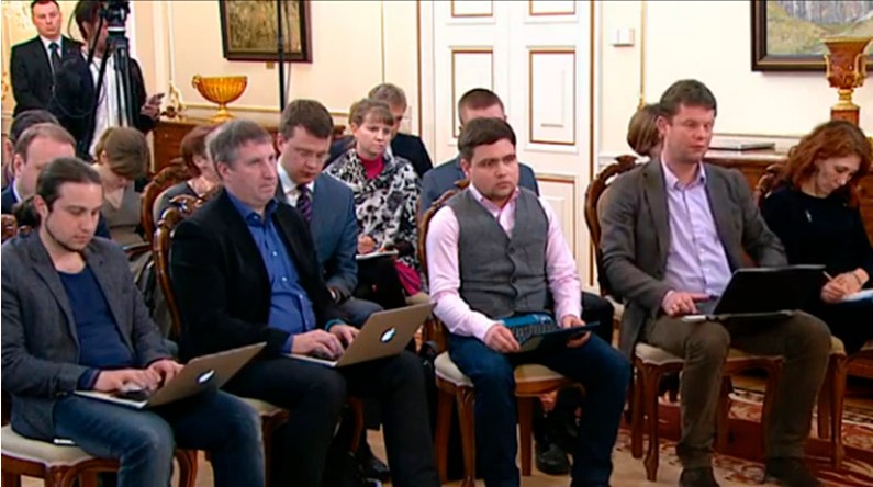 普京開(kāi)新聞發(fā)布會(huì) 稱烏克蘭事件系違憲政變和武裝奪權(quán)