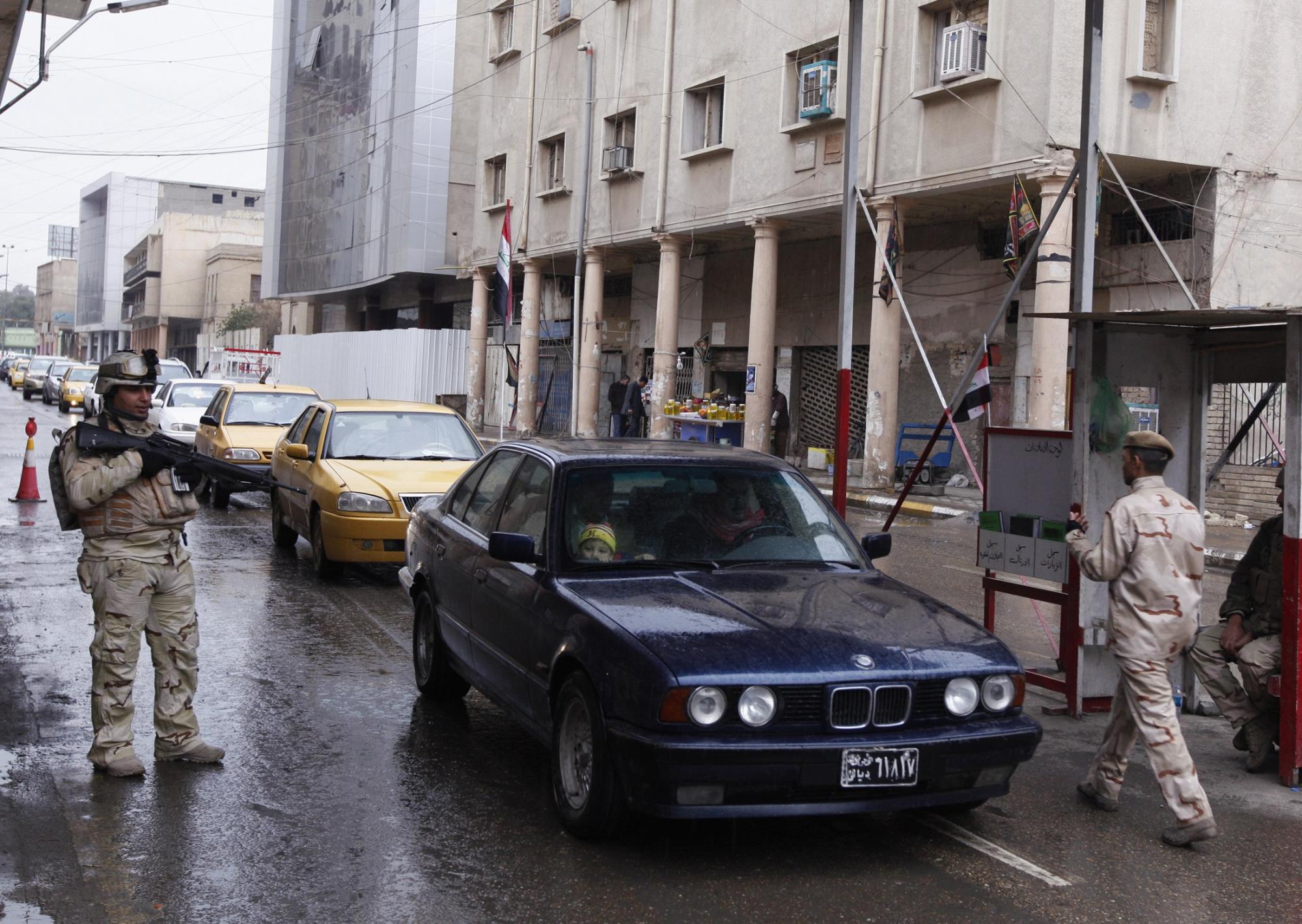 伊拉克舉國慶祝美軍全部撤離 政治局勢堪憂