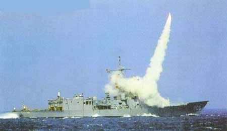 臺灣戰艦出師不利 在帕勞群島觸礁拋錨