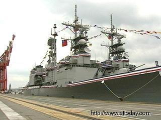 體形大成攻擊目標 基德艦遭F16模擬擊沉