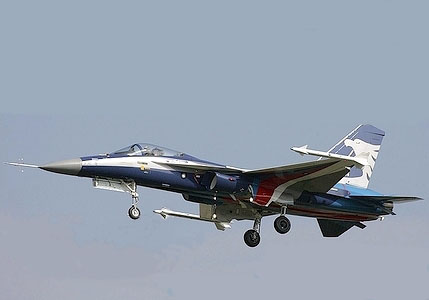 臺軍新型自制防御戰機“翔升”號曝光