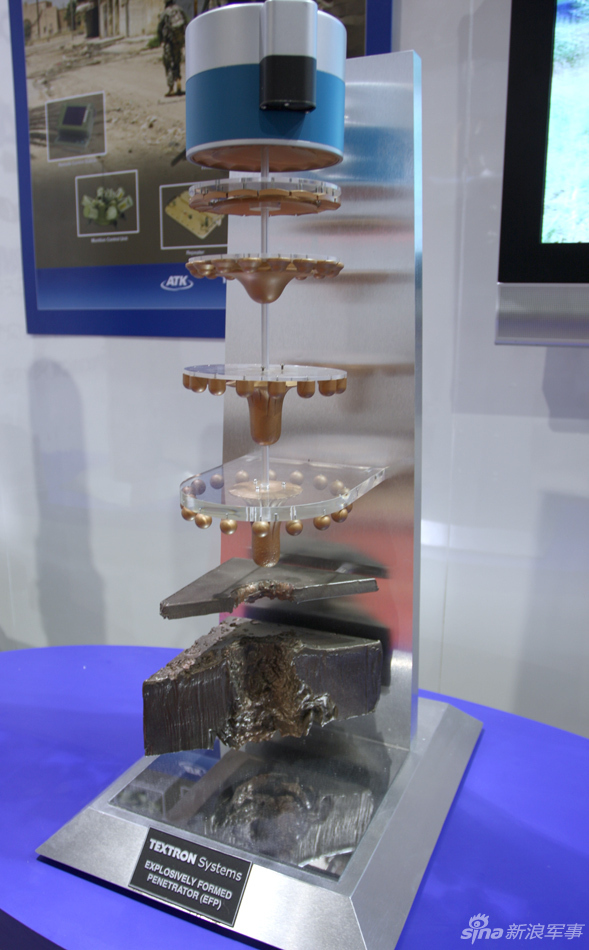 美國智能集束炸彈亮相新加坡