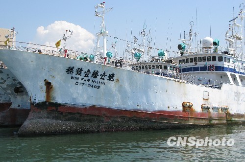 大陸軍艦接護臺漁船：護航1918海里 歷時202小時