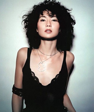 成龍出道至今緋聞女友大盤(pán)點(diǎn)