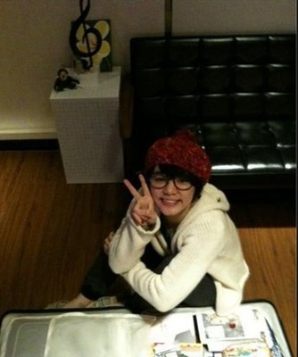 S.H.E徹底解散？ Ella赴美留學(xué)自爆機(jī)場(chǎng)照