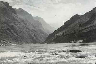 紅軍渡金沙江時的皎平渡口