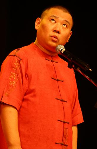 郭德綱與記者逗哏：綁票比說相聲有發(fā)展