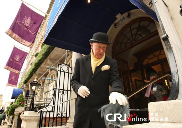 英國準(zhǔn)王妃婚禮前夜休息套房照曝光