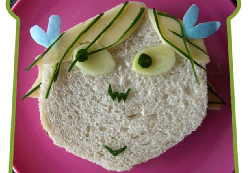 如何做飯孩子才愛吃？英一父親創(chuàng)異型三明治成名人