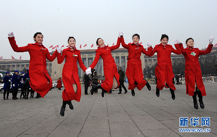 兩會(huì)因她們而美麗！