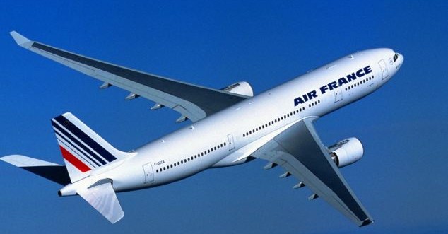 法航客機(jī)迫降敘利亞 因無(wú)法刷卡向乘客借現(xiàn)金買(mǎi)油