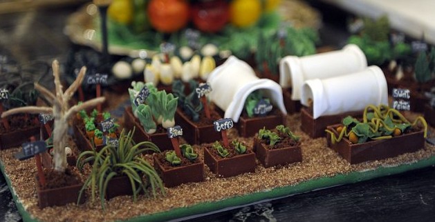 奧巴馬借推特對抗“財(cái)政懸崖” 白宮完成裝飾迎圣誕